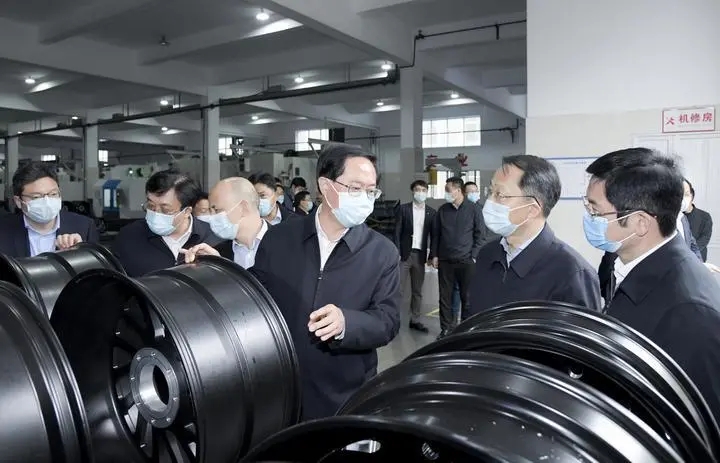 省委書(shū)記車(chē)俊一行“調(diào)研”宏鑫，并給予高度評(píng)價(jià)及鼓勵(lì)